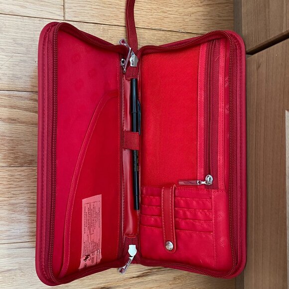 Lug Red Quilted Travel Clutch - Picture 2 of 7